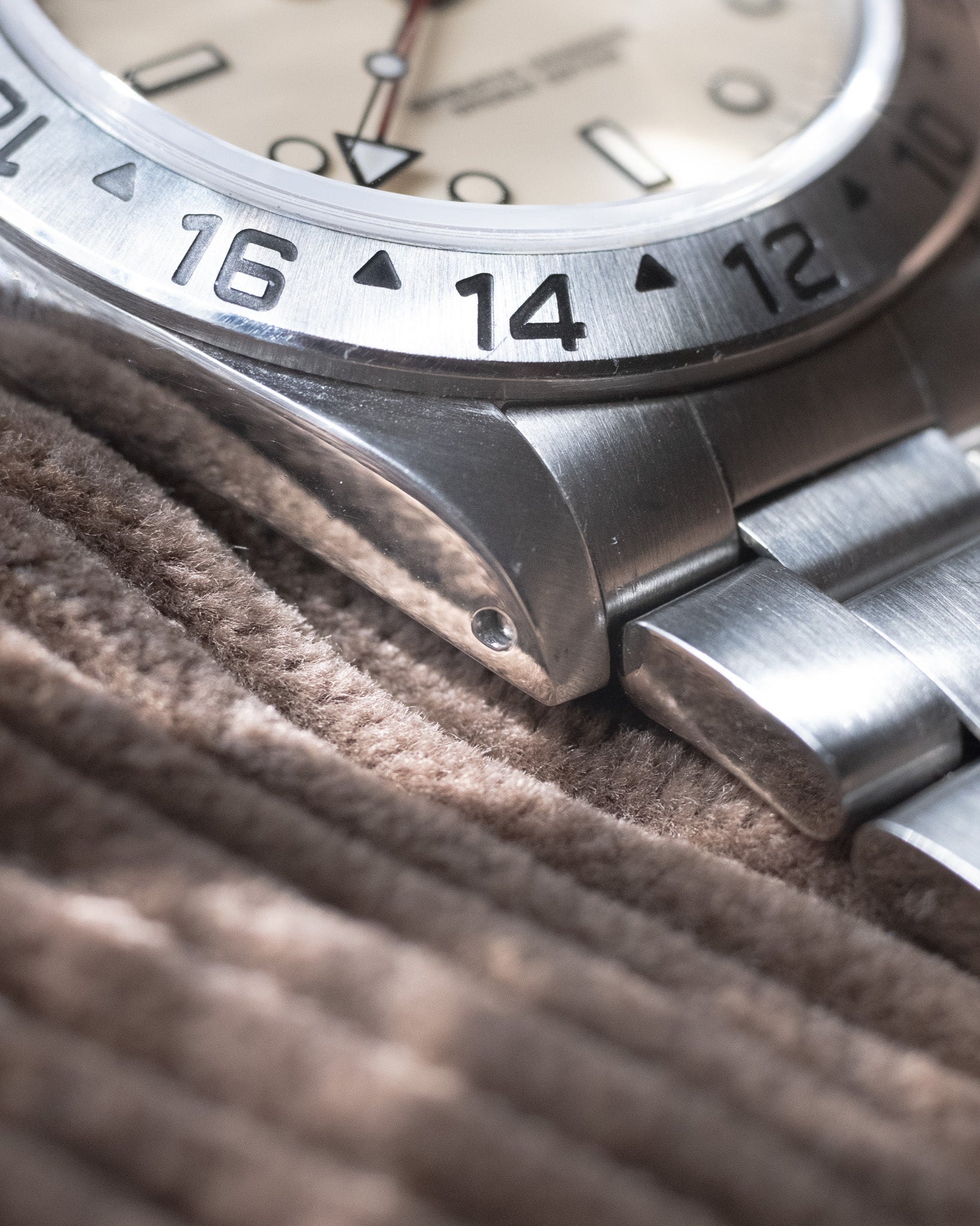 Rolex Explorer II Ref. 16570 Cream Lugs