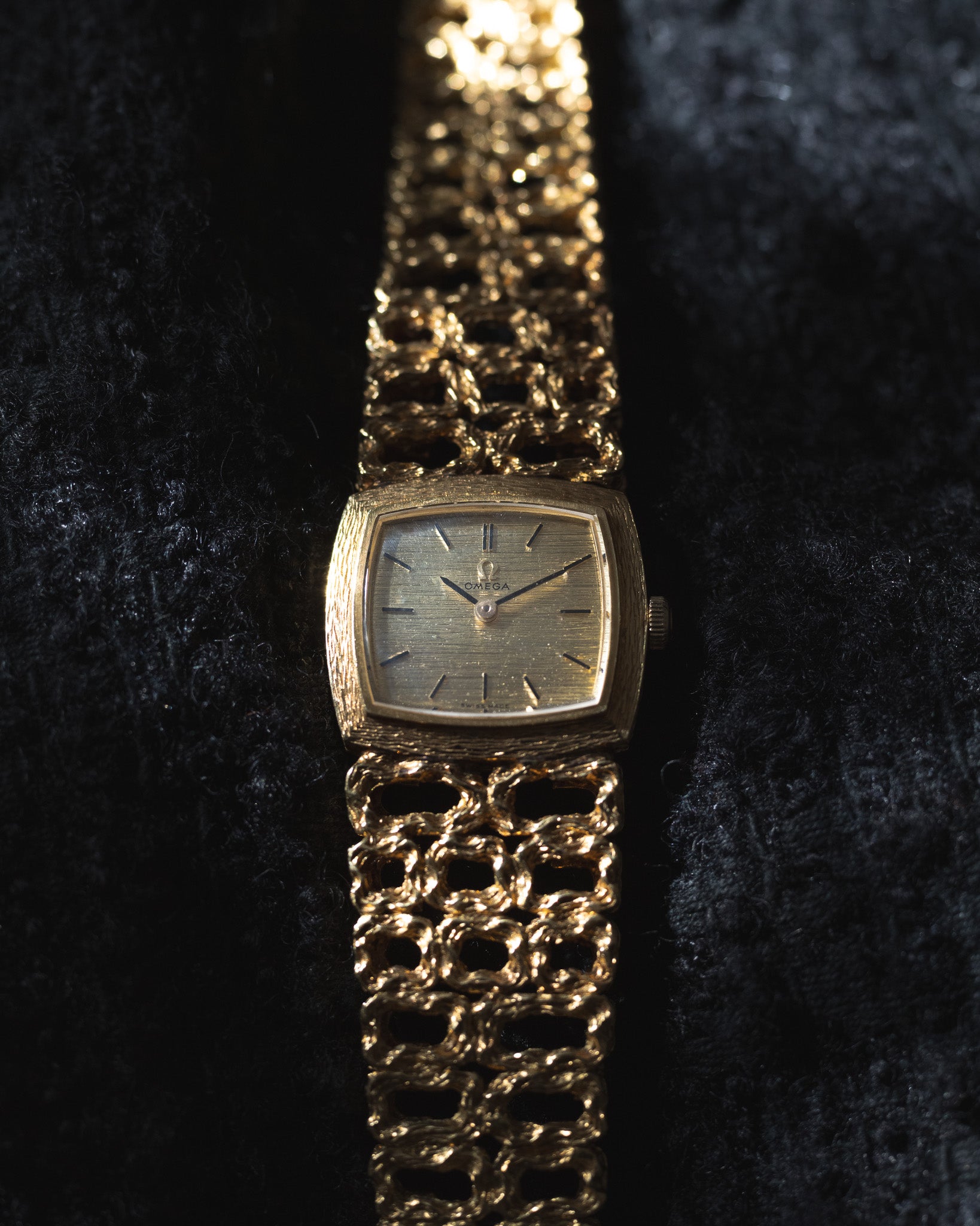 Omega Gilbert Albert