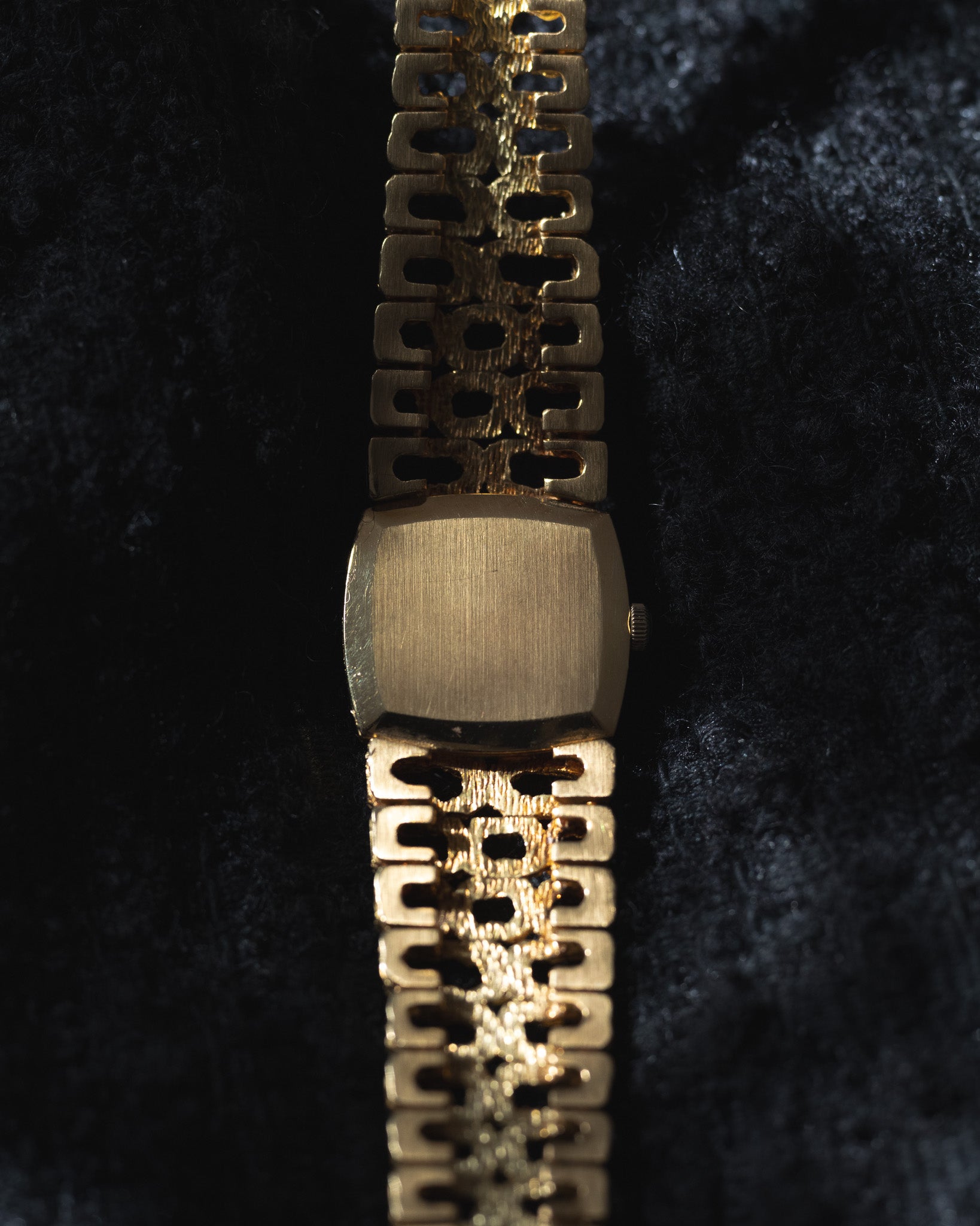 Omega Gilbert Albert