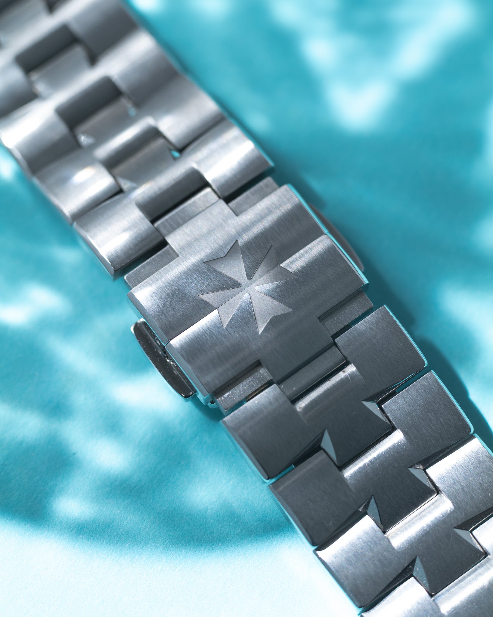 Vacheron Constantin Overseas 4500V