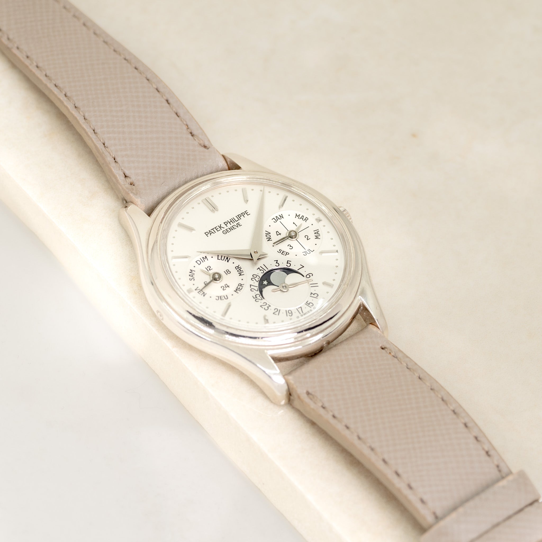 Patek Philippe Perpetual Calendar Reference 3940G-017