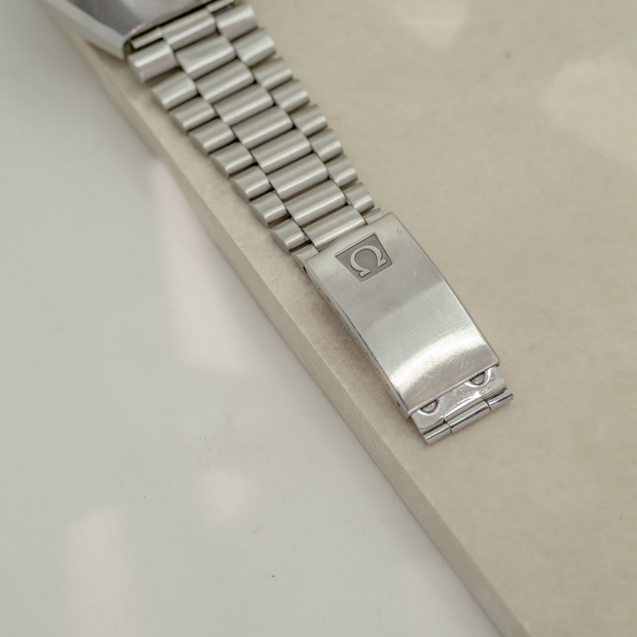Omega Speedmaster Mark II Ref. ST 145.014