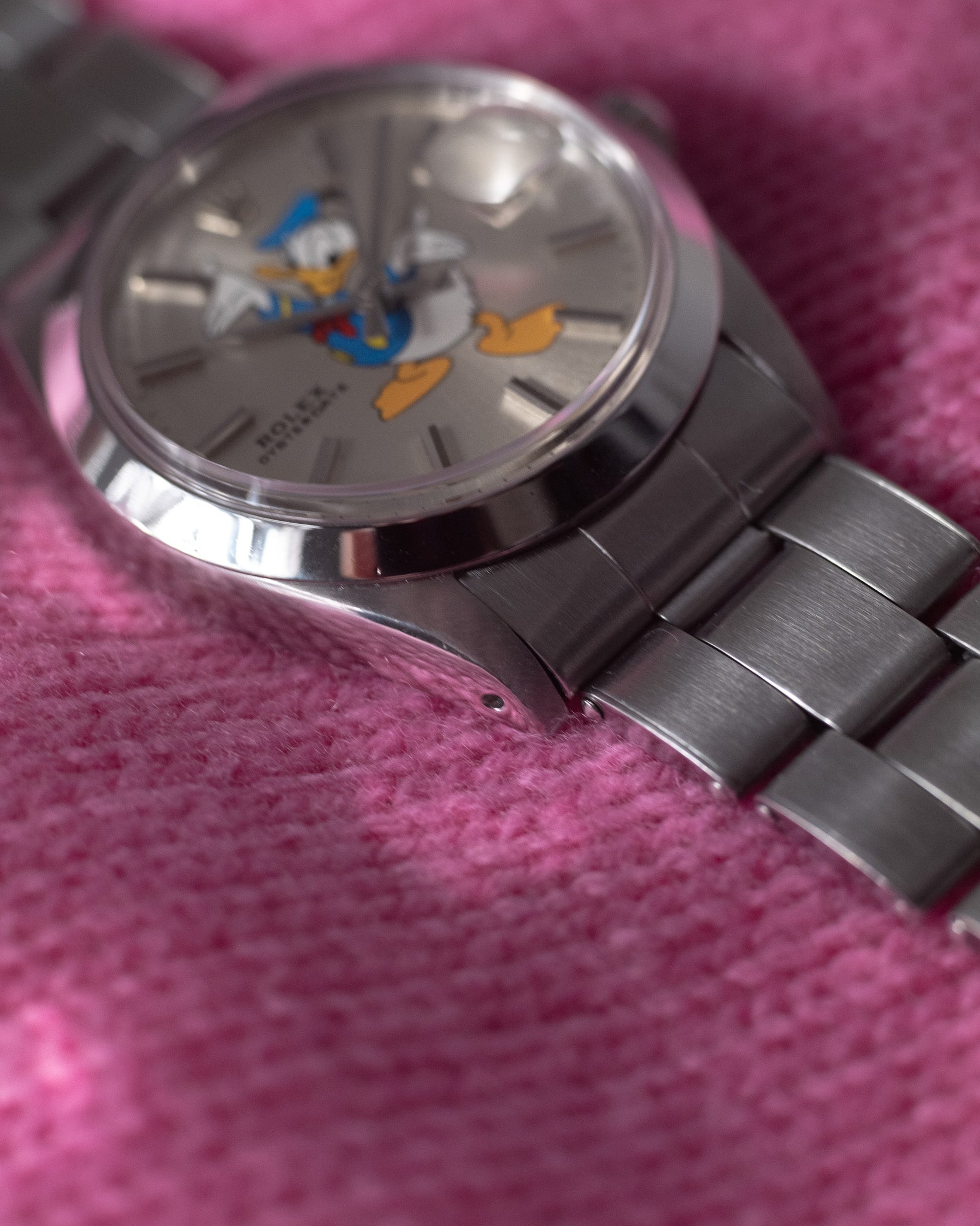  Rolex Oysterdate Reference 6694"Donald Duck"