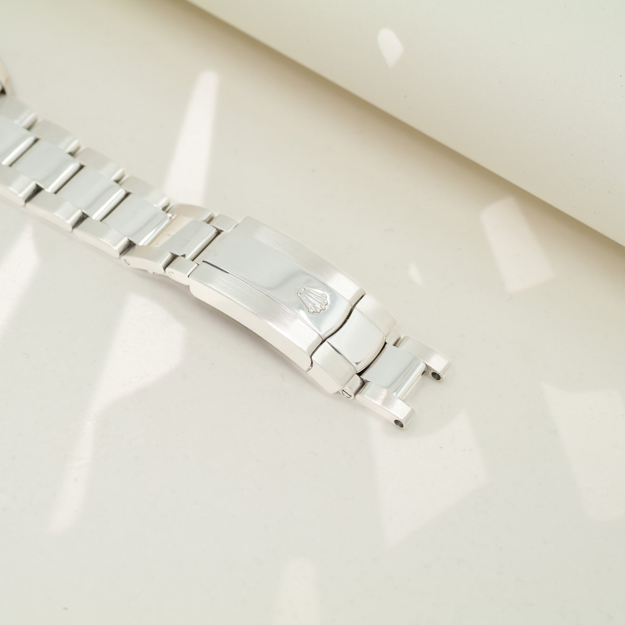 Rolex Oyster Perpetual 115200