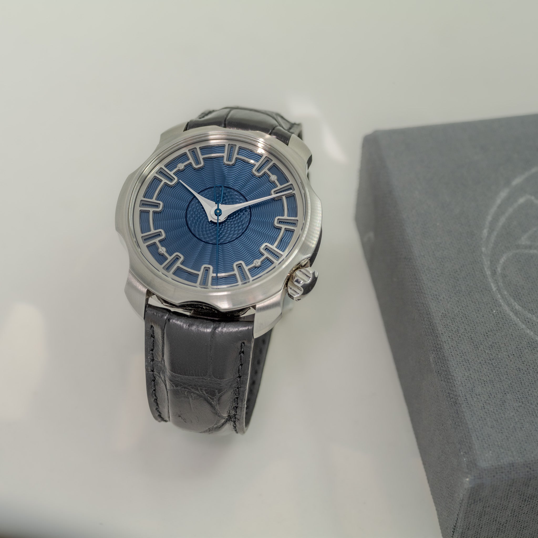 Sarpaneva Korona K1 Guilloche