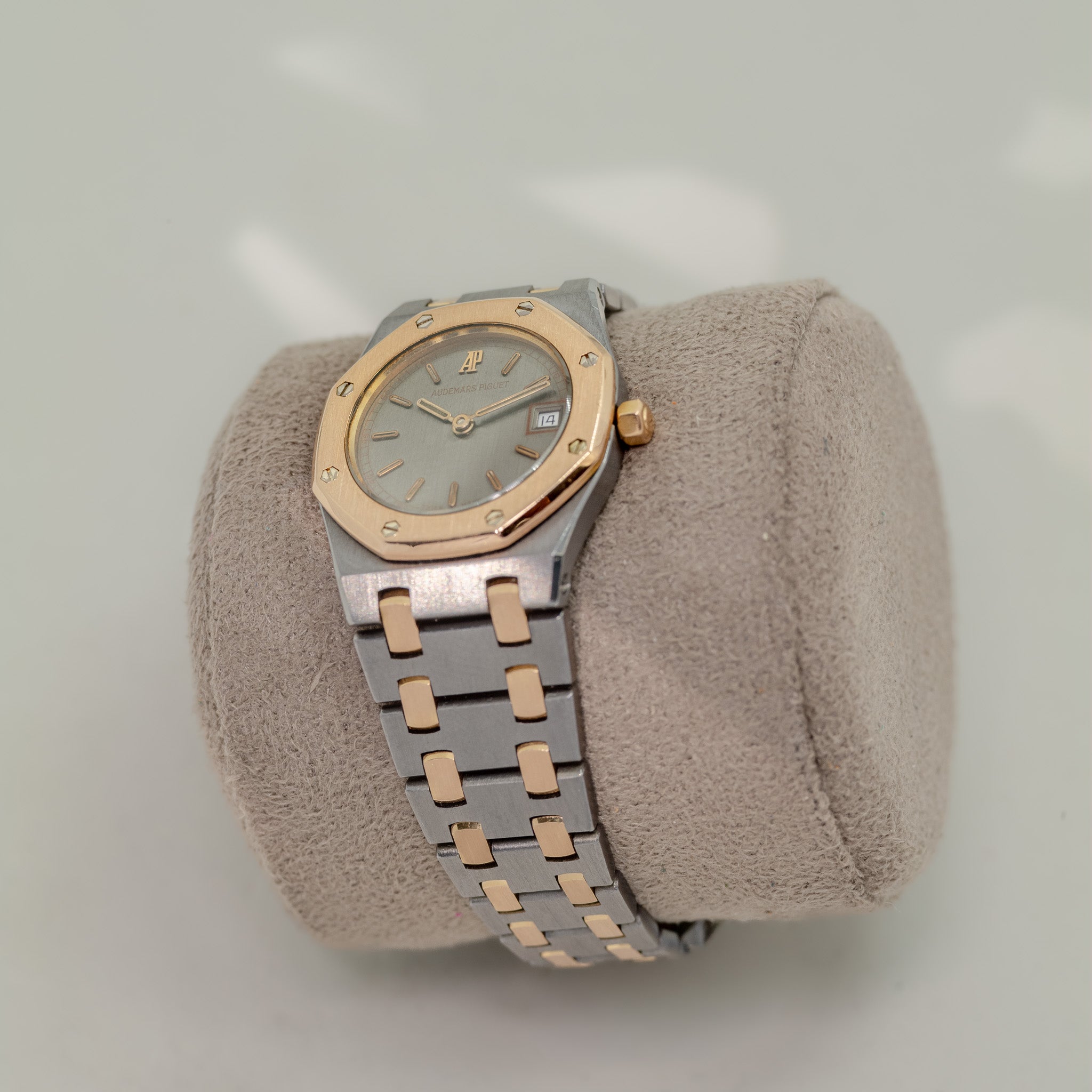 Audemars Piguet Royal Oak Ladies (Tantalum)
