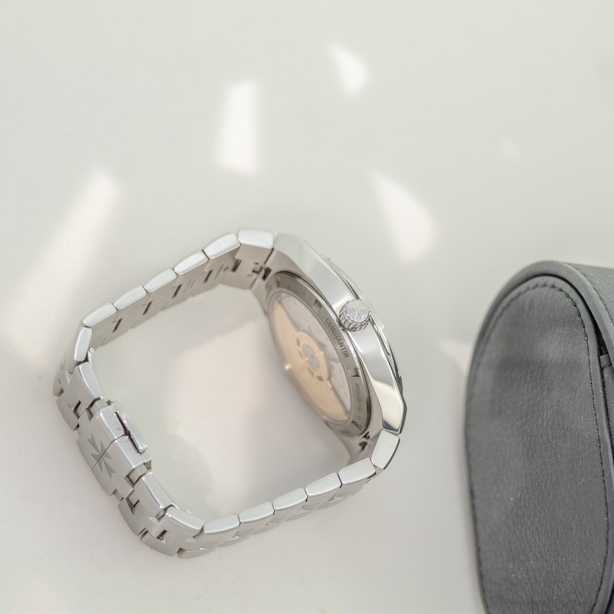 Vacheron Constantin Overseas 4500V