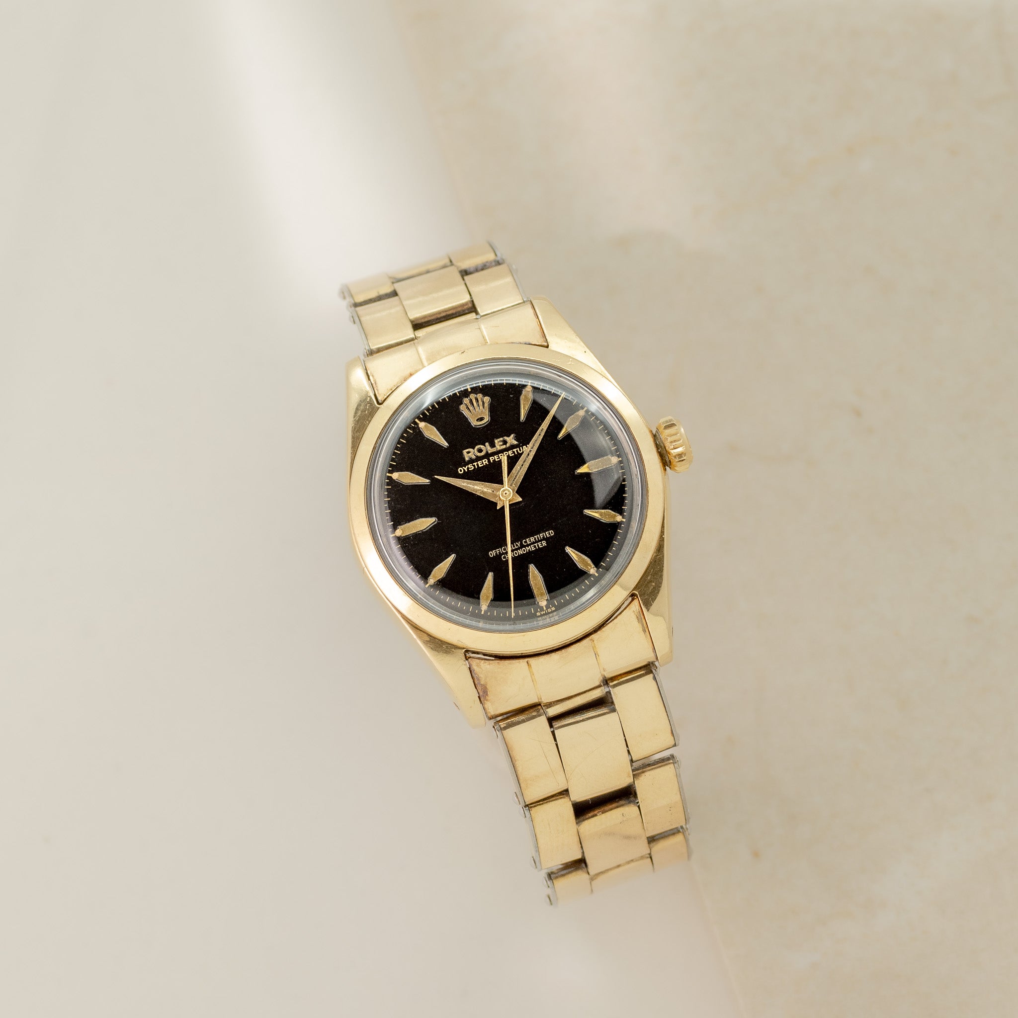 Rolex Oyster Perpetual "Golden Egg" Ref. 6634